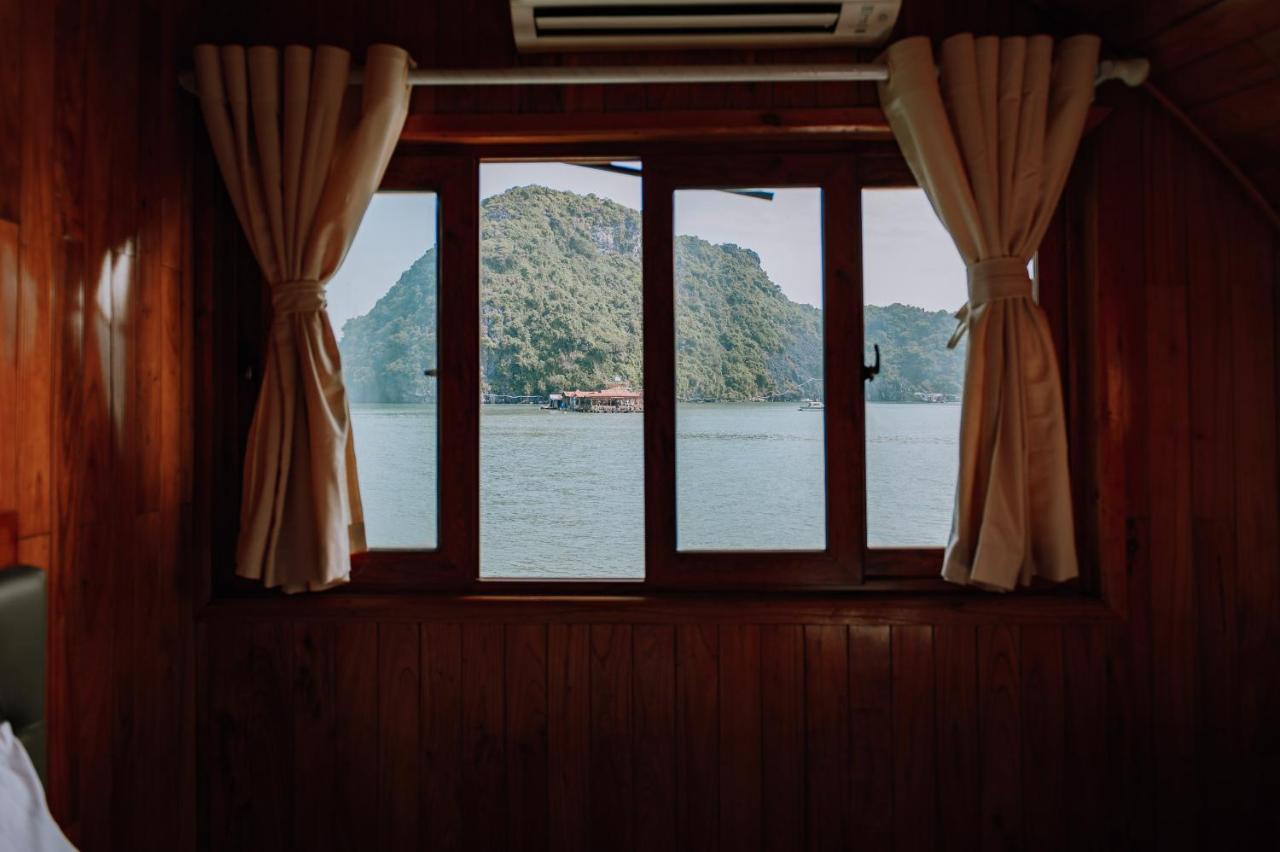 Cat Ba Bay Cruises Hotel Dong Khe Sau Екстериор снимка