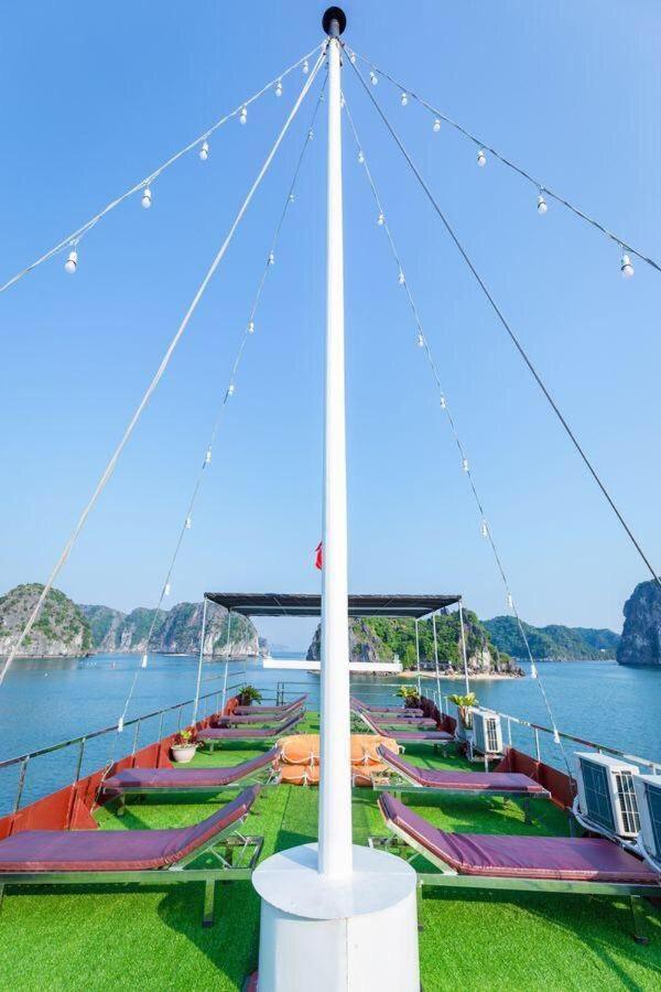 Cat Ba Bay Cruises Hotel Dong Khe Sau Екстериор снимка